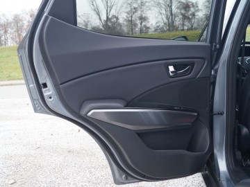 SsangYong Tivoli 1.5 T-GDI Sapphire FWD AT6 163 KM &ndash; Oryginał z Korei